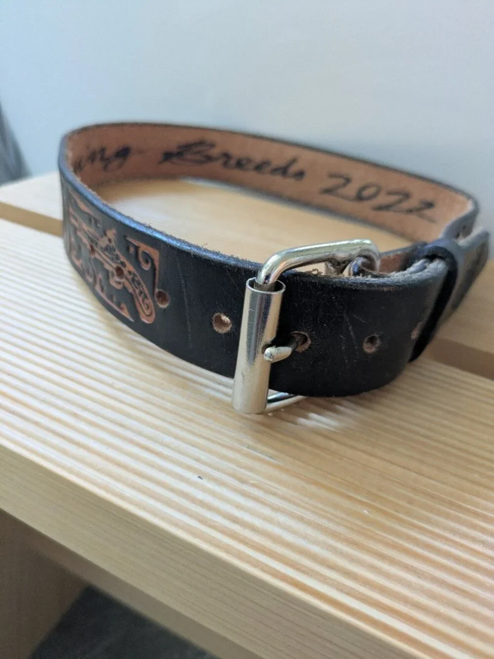 Authentic Dying Breeds Handcrafted Leather Belt 2022 Flintlock Pistol Western.
